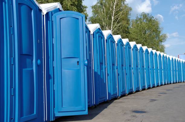 Best Portable bathroom rental  in North Brooksville, FL
